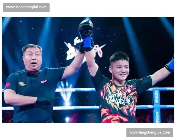 铁英华铁腿碾压位宁辉！新生代统治力震撼擂台