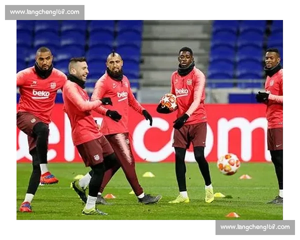 恒大大战鹿岛鹿角 争夺亚冠八强席位 孙可重回首发引期待